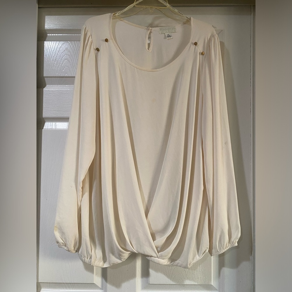 Forever‎ 21 Cream Long Sleeve Top Size 3X